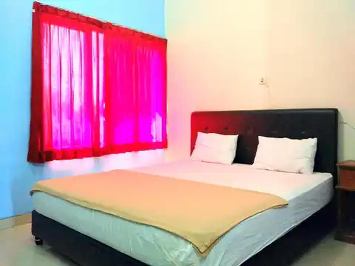 Reddoorz At Hotel Nuansa Ngawi Eksteriør billede